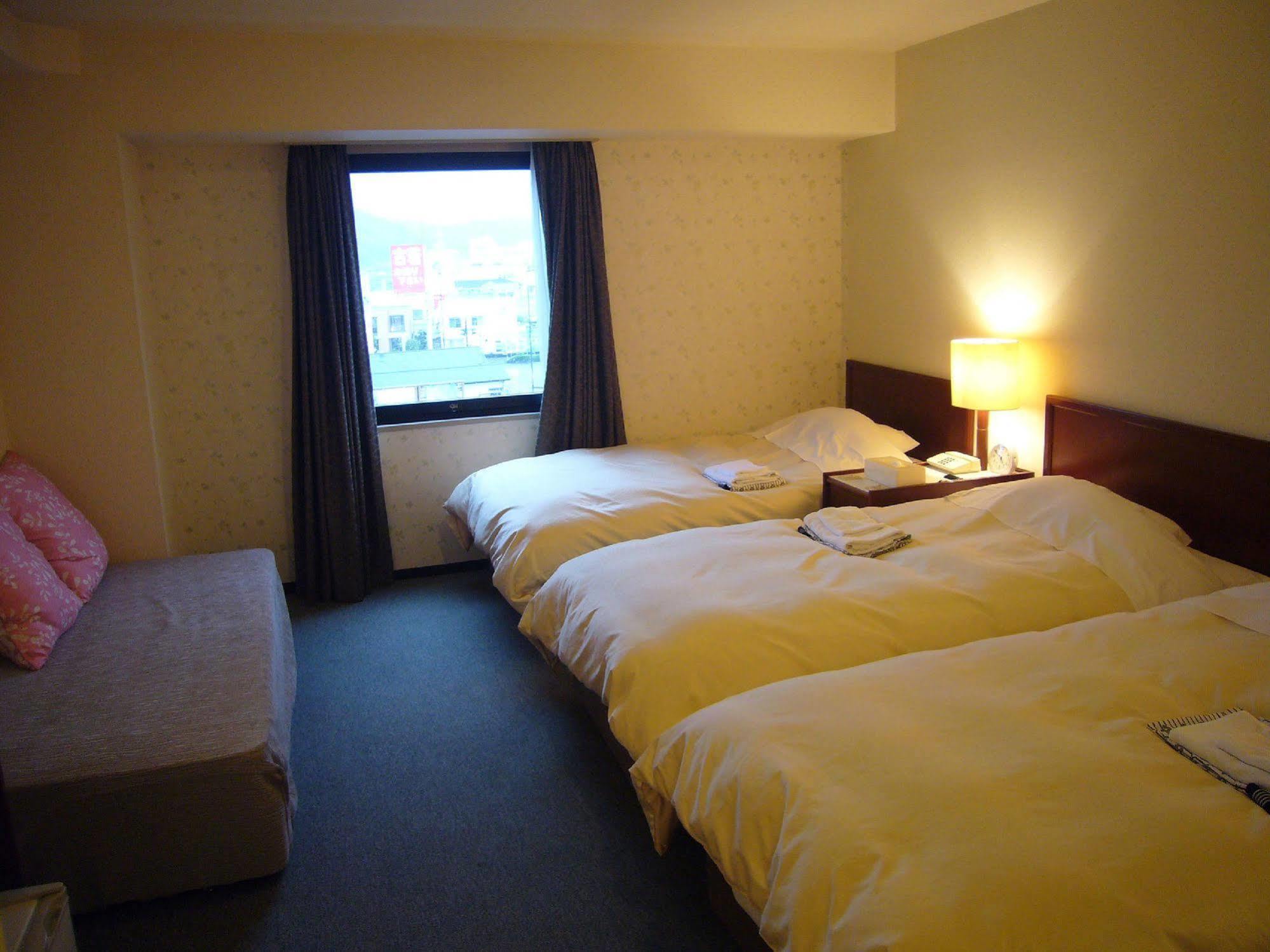 Hotel Crown Hills Nakamura Shimanto  Extérieur photo